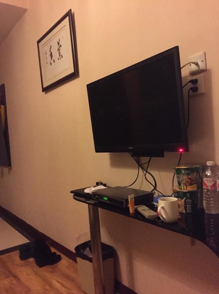 Super 8 Hotel Жинан Екстериор снимка